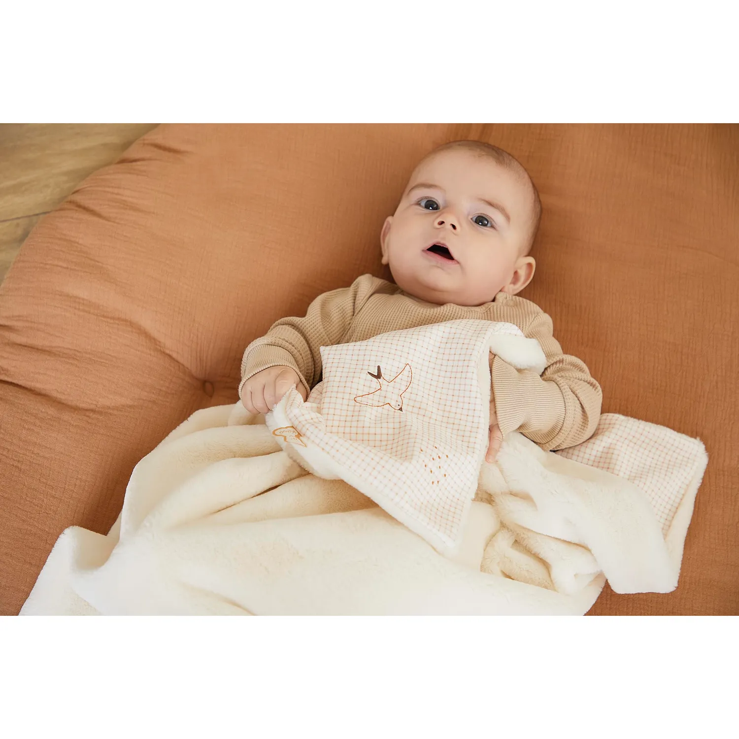 Kaloo Tendre Bébé Babydecke 72x85 cm Schwalben