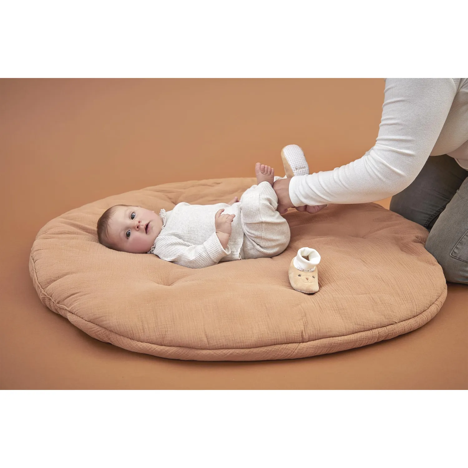 Kaloo Tendre Bébé Geschenkset Babyschuhe 0-6 Monate + Karten