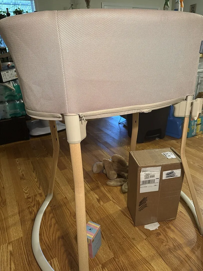 SwaddleMe by Ingenuity Right Height Beistellbett Sand