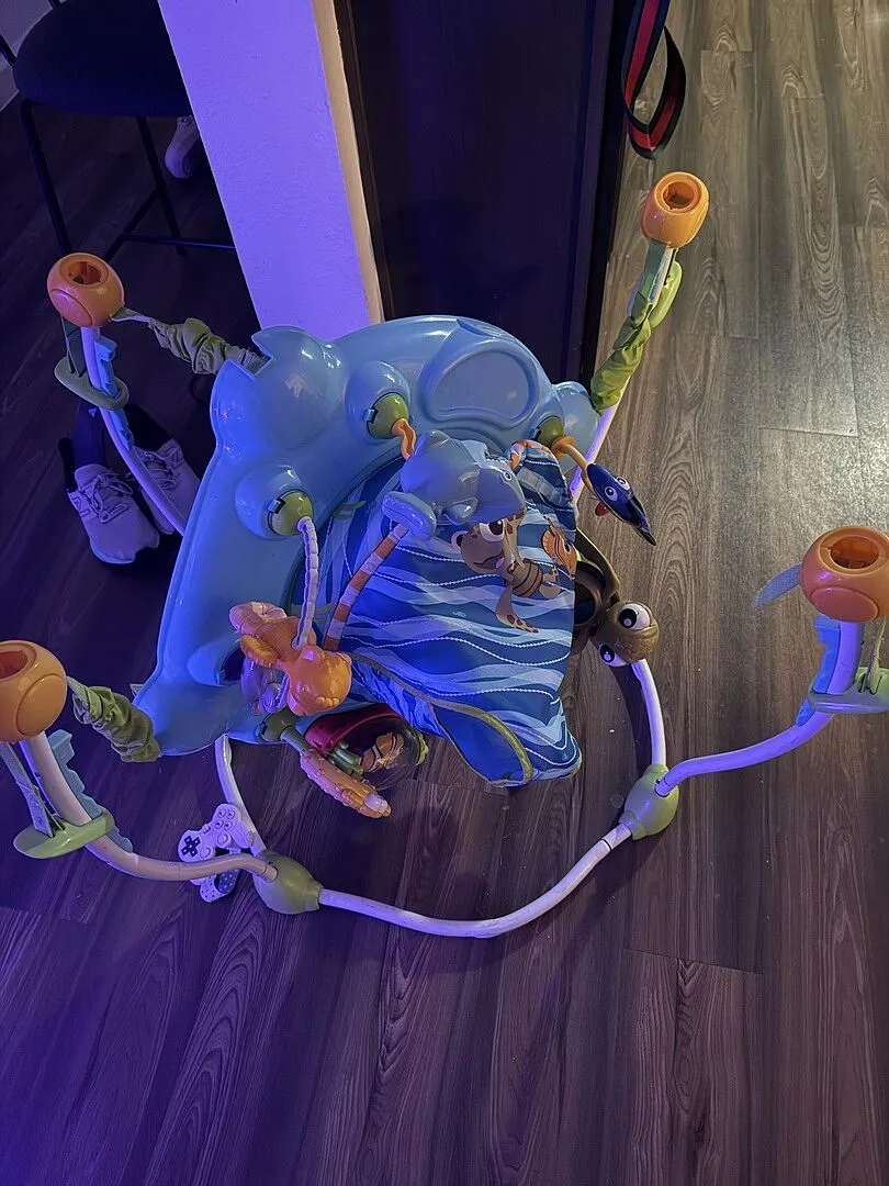 Disney Baby Finding Nemo Sea of Activities Baby-Jumper 360 Grad