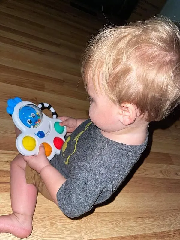 Baby Einstein Octo-Push Bubble Pop Sensorikspielzeug Beissspielzeug 6M+
