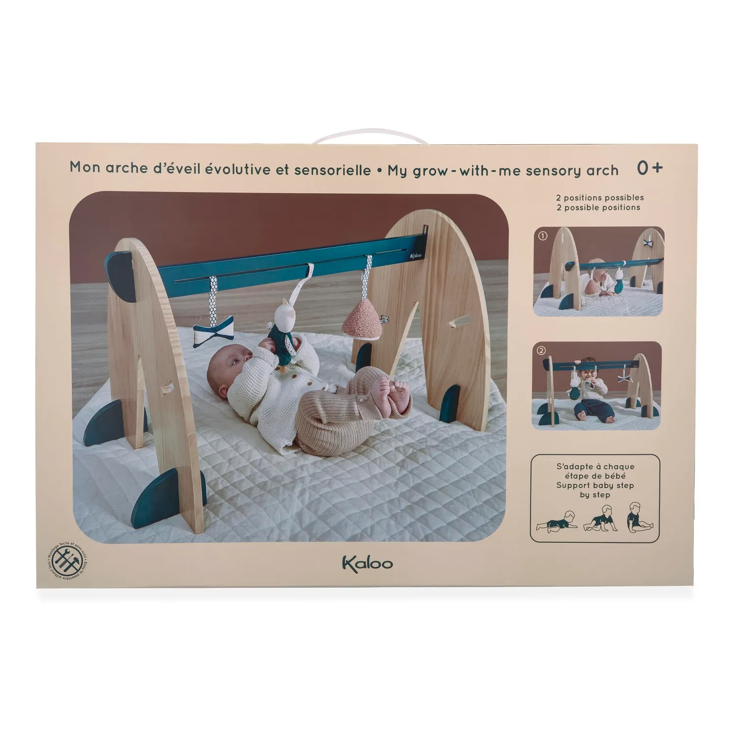 Kaloo Stimuli Spielbogen Holz 45 cm mit 3 Spielzeugen