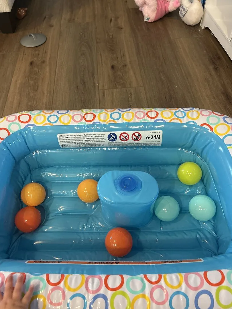 Bright Starts Bathe & Giggle Badewanne Ballbecken