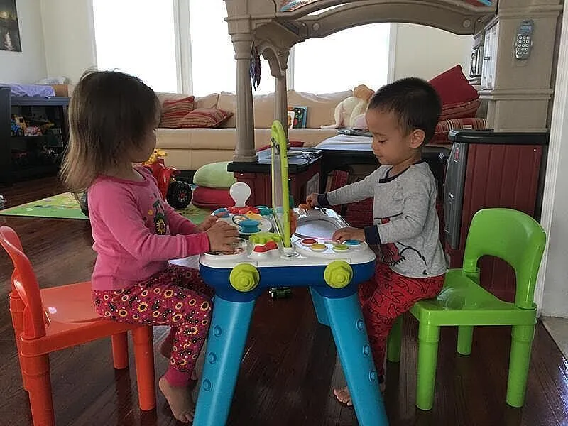 Baby Einstein Curiosity Table Spieltisch STEAM 2-seitig