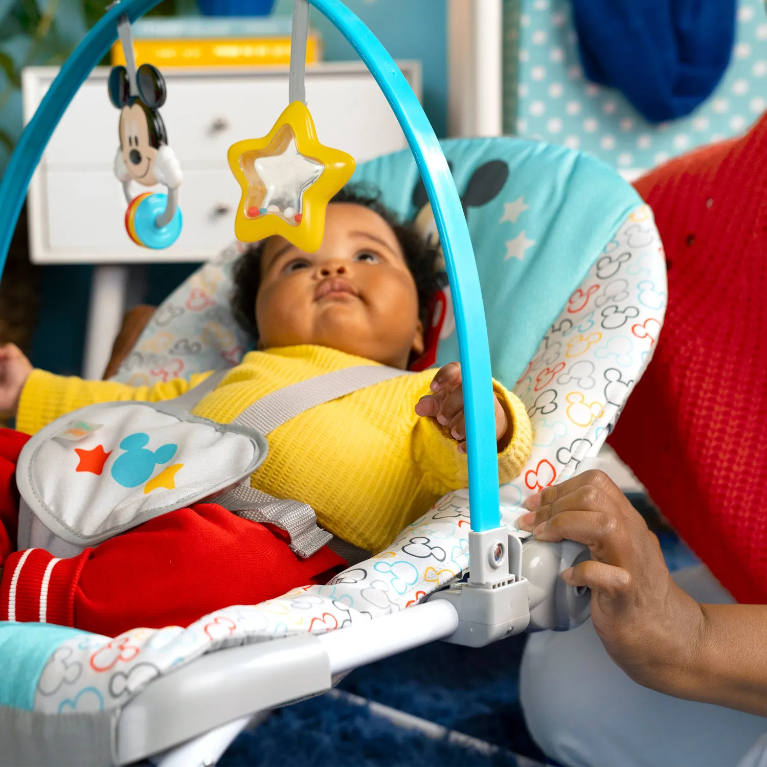 Bright Starts Disney Mickey Baby Rocker Wippe Vibration