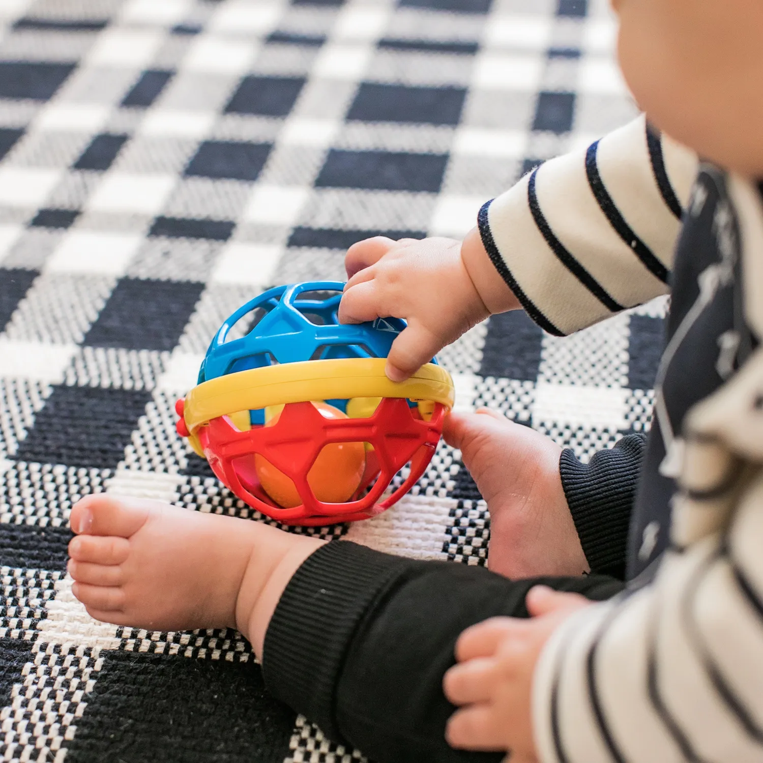 Baby Einstein Bendy Ball Rasselball biegsam ab 3 Monaten