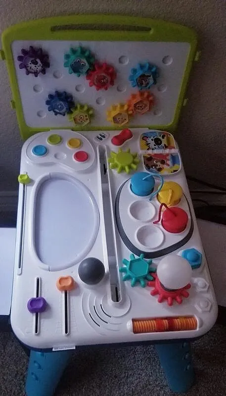 Baby Einstein Curiosity Table Spieltisch STEAM 2-seitig
