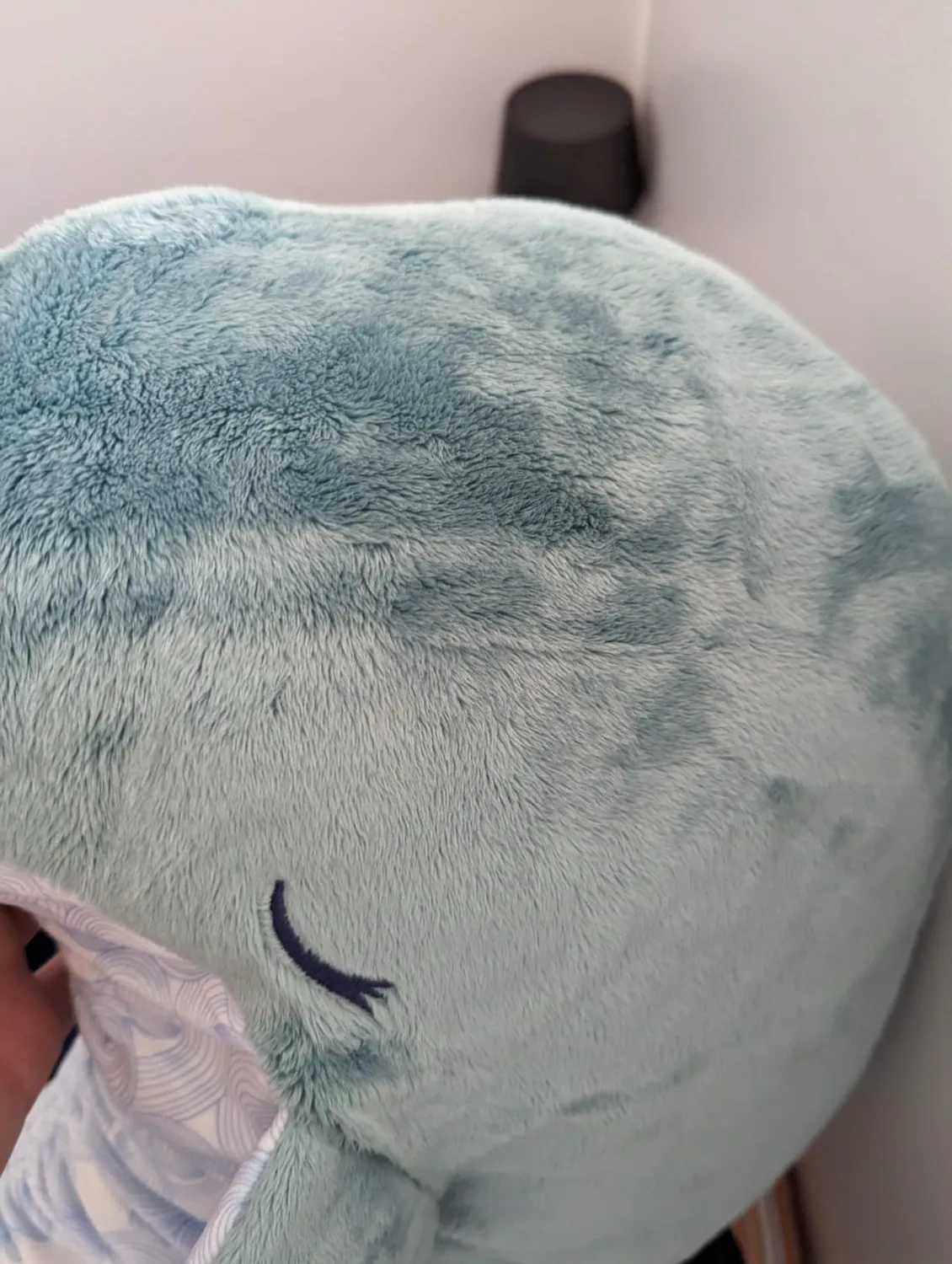Kaloo Petit Calme Plüschdelfin Kuscheltier 60 cm grün