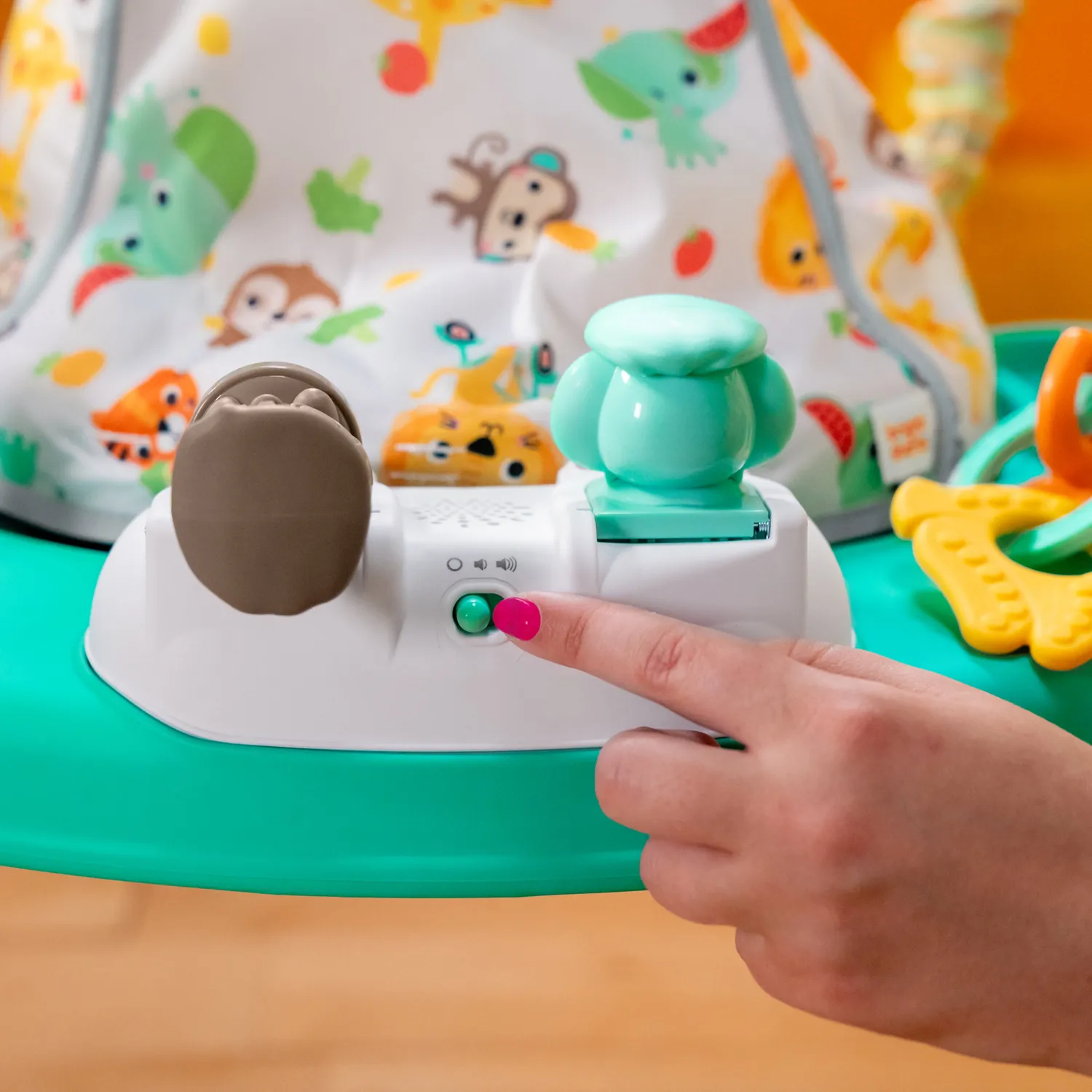 Bright Starts Cooking Up Fun Hüpfer Küche 360° mit Musik
