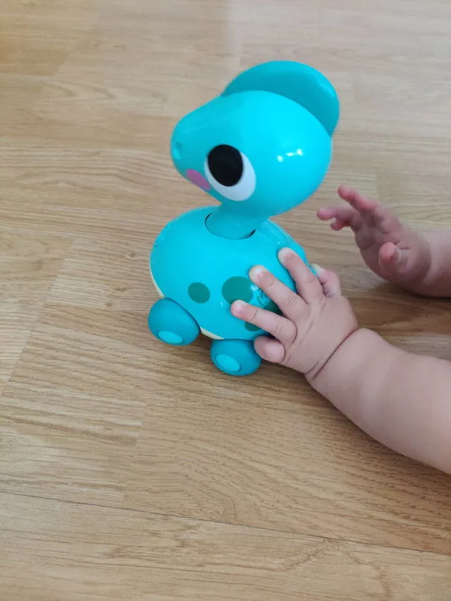 hahaland Touch & Go Krabbelspielzeug Dino mit Musik
