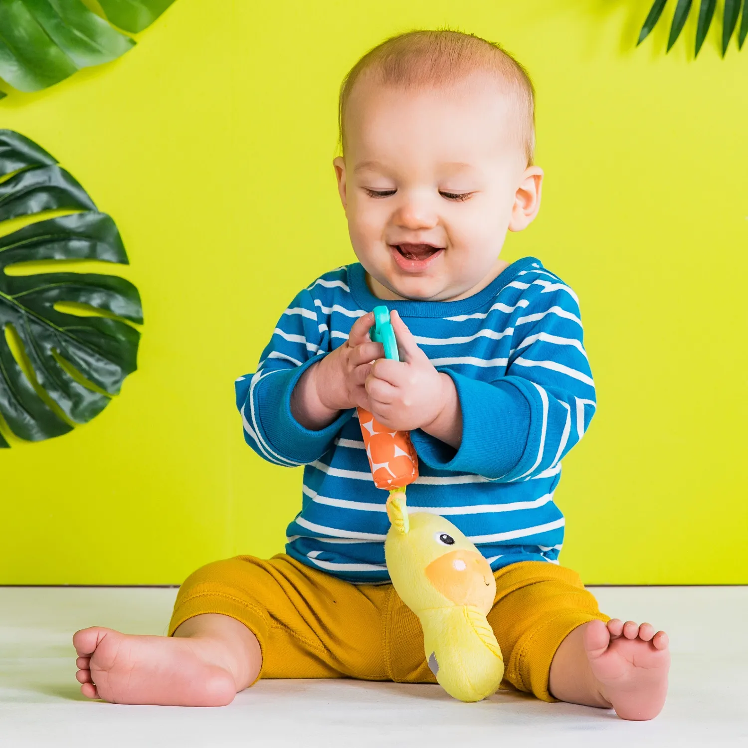 Bright Starts Chime Along Friends Giraffe Anhängespielzeug gelb