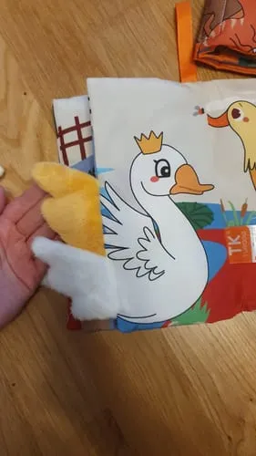 TUMAMA Knister Stoffbuch Tierschwänze Baby