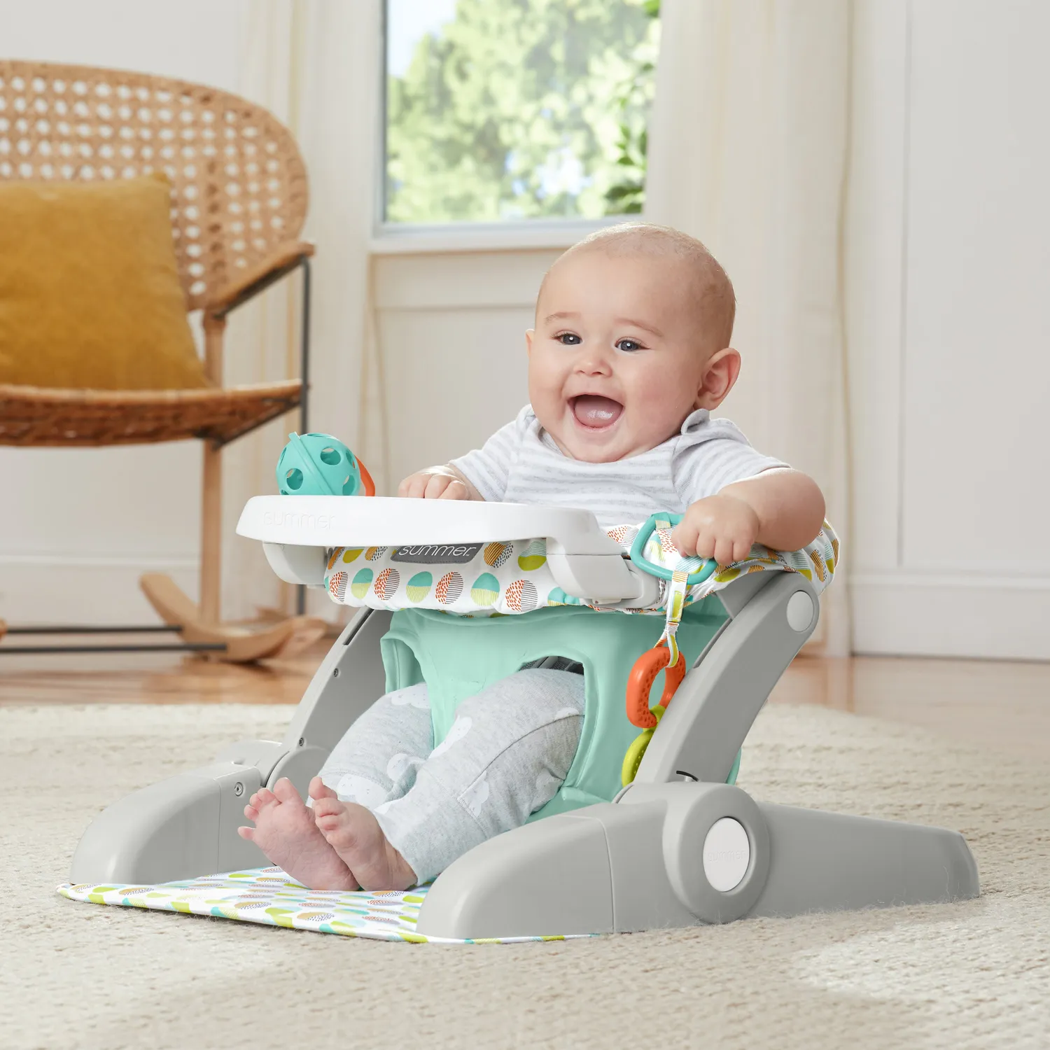 Summer Learn-to-Sit Stages Babysitz Neutral mit Tablett klappbar