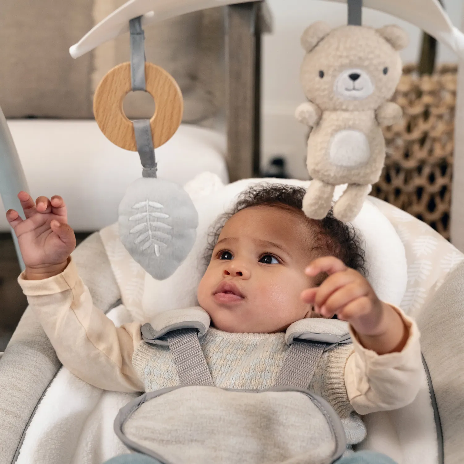 Ingenuity ConvertMe Swing-2-Seat Babyschaukel Wynn